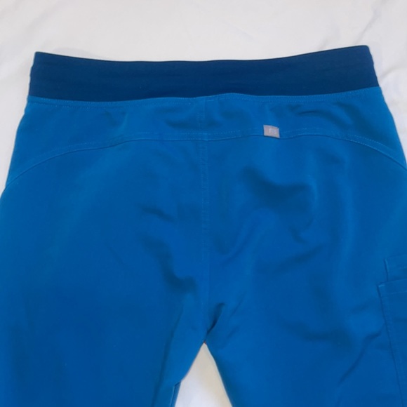 FIGS scrubs pants teal - Picture 6 of 9